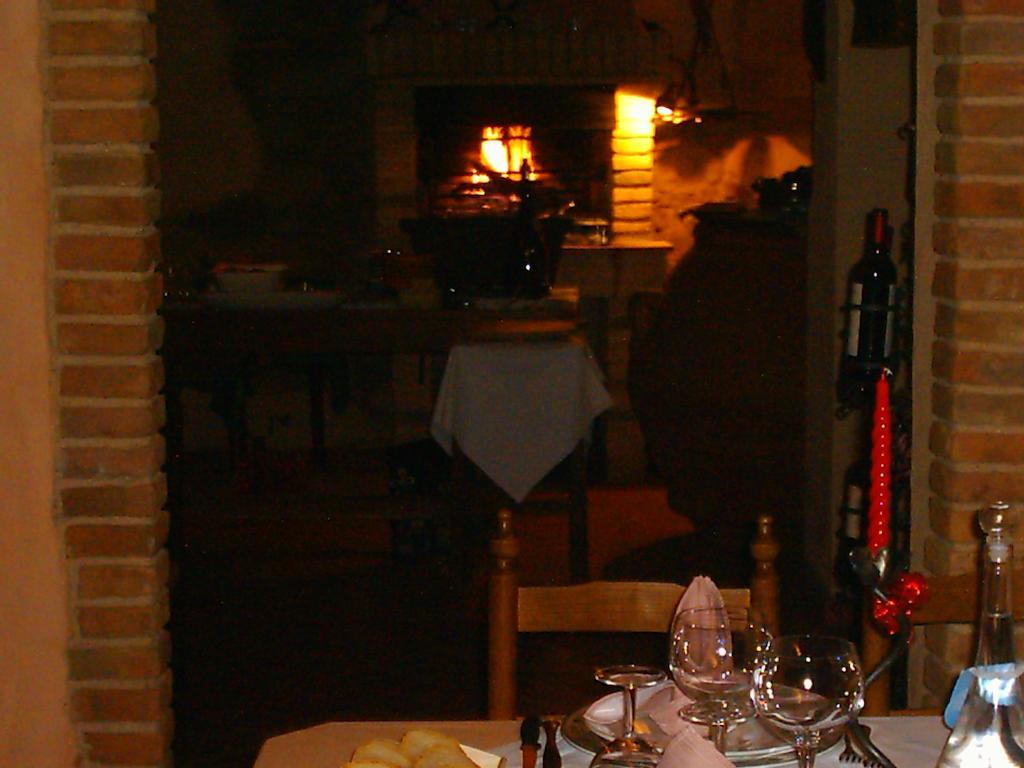 Hotel Il Malandrone Rosignano Marittimo Exterior foto